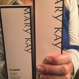 Mary Kay  timewise set